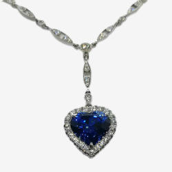 Custom Made Necklace with Heartshape Sapphire and Diamonds